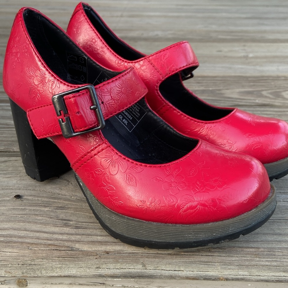 Rare! Vintage Dr. Martens Red Leather Marlena Mary Jane Pumps Women's Size 5 - Picture 11 of 12